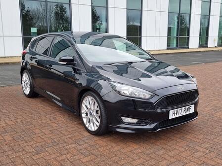 FORD FOCUS 1.0 T EcoBoost ST-Line 