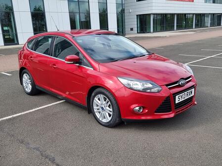 FORD FOCUS 1.6 Titanium 